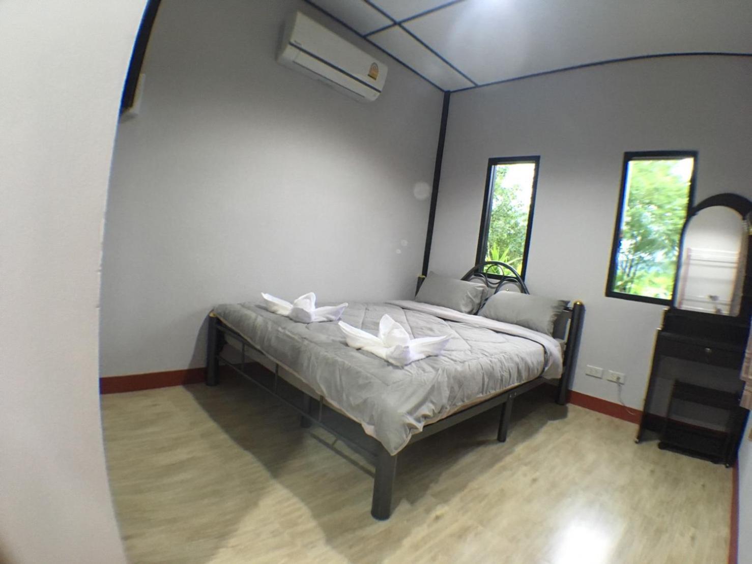 Rai Eingpu Hotel Ban Tha Khun Exterior foto
